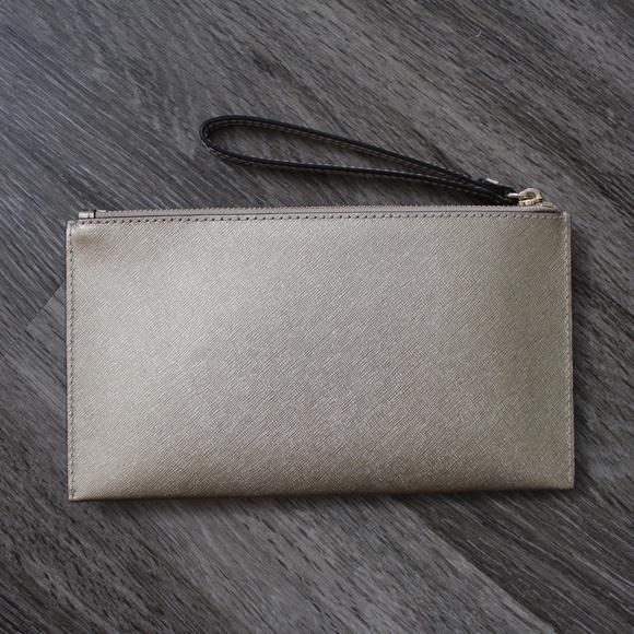 Michael Kors Sandrine Gold Wristlet - Picture 2 of 6